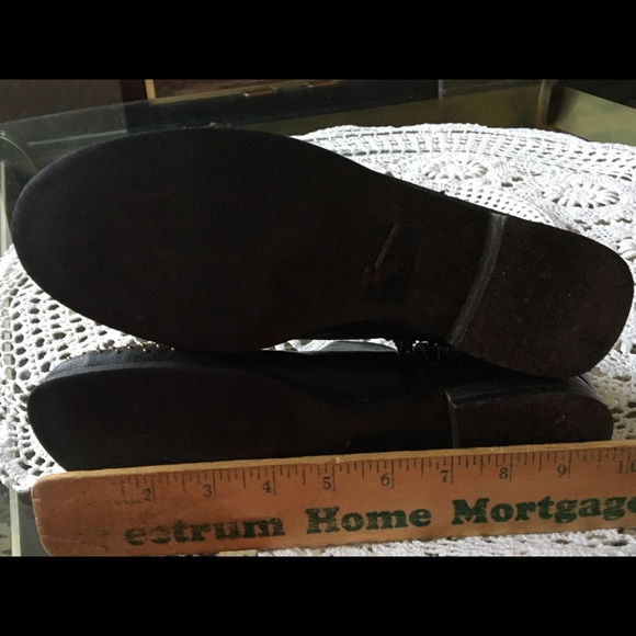 Black with gold stud decoration boots - Picture 3 of 4